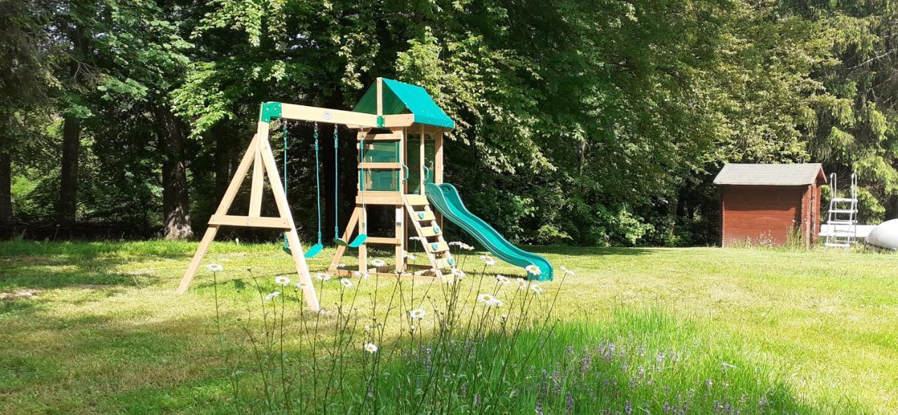 Domaine De Marchal - Chambres Et Table D'Hotes Celles-Sur-Durolle エクステリア 写真